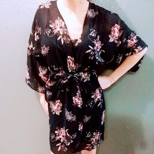 Women's California Dynasty Sheer Robe/nightie duo!